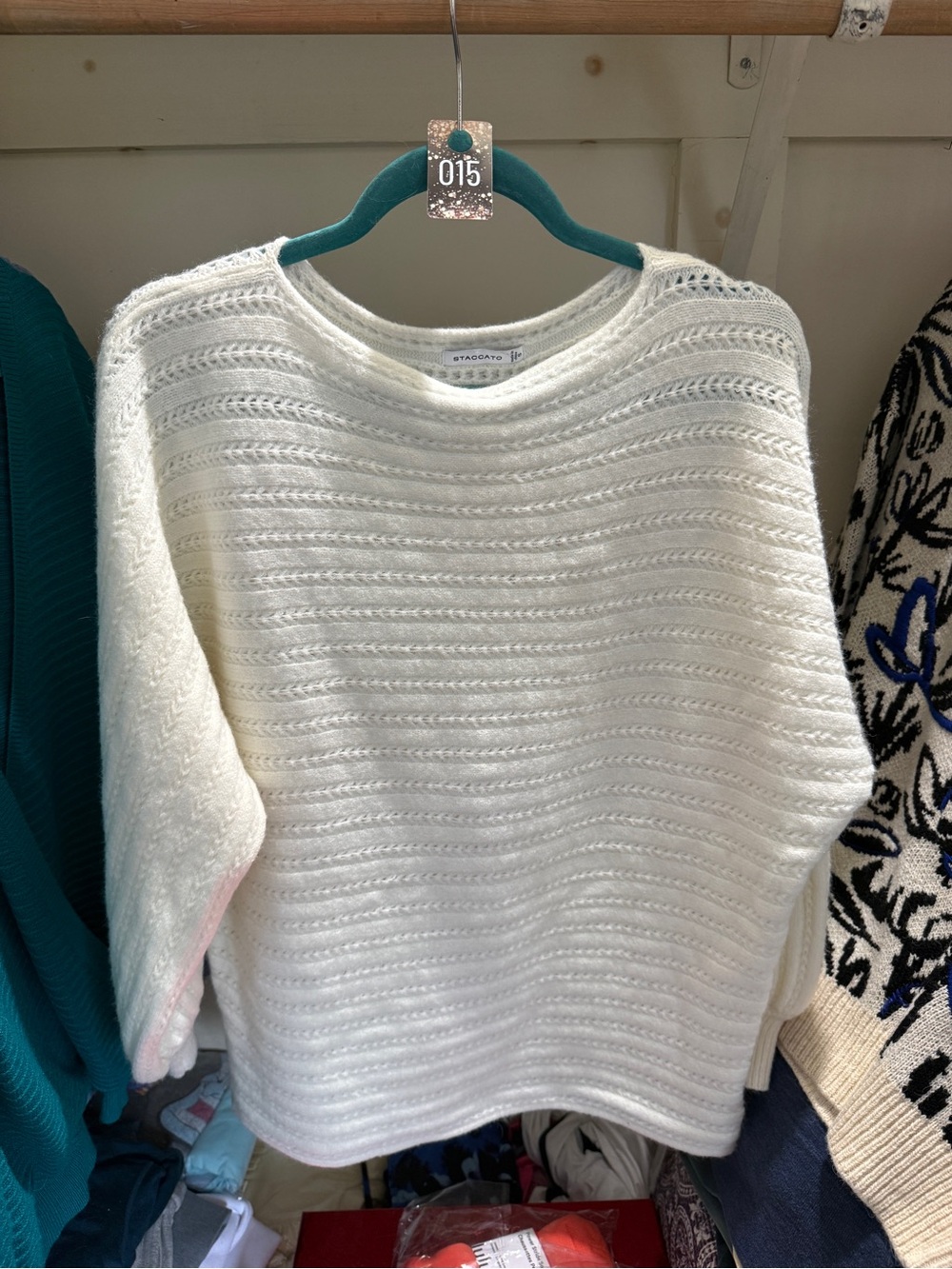 015 Staccato Off-White Scoop Neck Knit Sweater